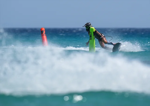 Dünya Motosurf Şampiyonası Çeşme'de Coşkulu Finalle Son Buldu