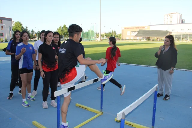 Eski Milli Atlet Kanseri Yendi Yetiştirdiği Sporcularla Olimpiyat Hedefinde