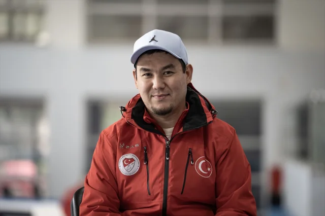 Türk Milli Takımına Katılan Denis Örs Olimpiyat Yolunda