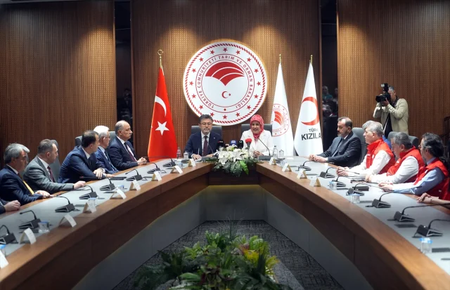 Kızılay ve Tarım Bakanlığı El Ele: Kan Bağışçıları İçin Fidan Dönemi