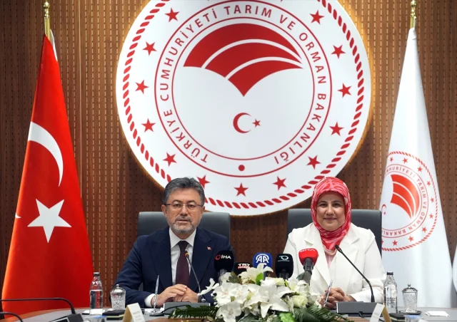 Kızılay ve Tarım Bakanlığı El Ele: Kan Bağışçıları İçin Fidan Dönemi