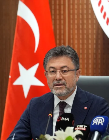 Kızılay ve Tarım Bakanlığı El Ele: Kan Bağışçıları İçin Fidan Dönemi
