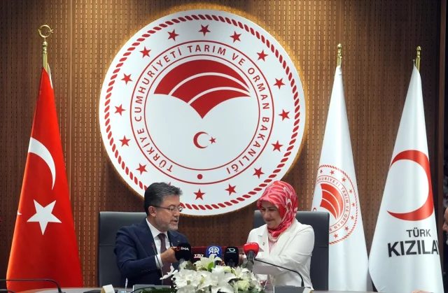 Kızılay ve Tarım Bakanlığı El Ele: Kan Bağışçıları İçin Fidan Dönemi