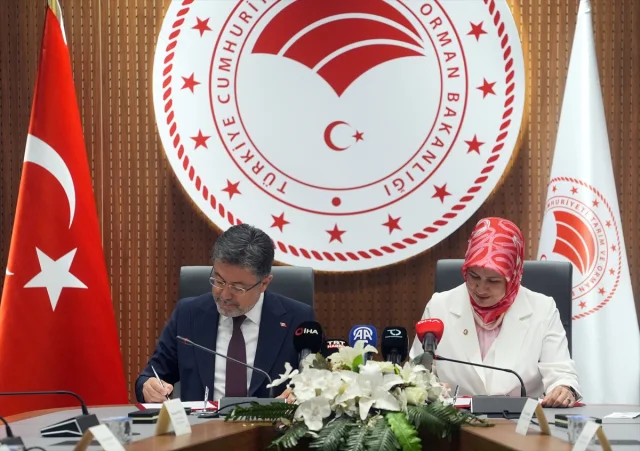 Kızılay ve Tarım Bakanlığı El Ele: Kan Bağışçıları İçin Fidan Dönemi