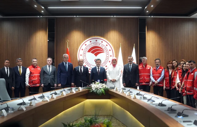 Kızılay ve Tarım Bakanlığı El Ele: Kan Bağışçıları İçin Fidan Dönemi
