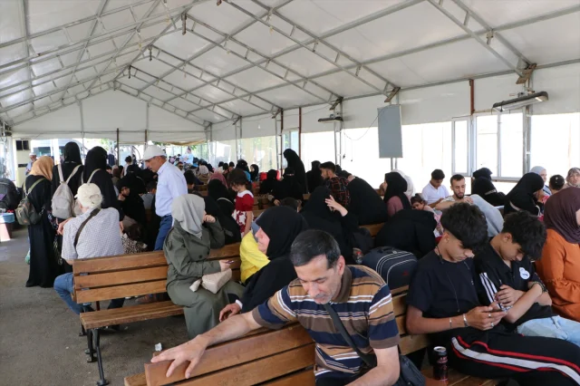 Suriyelilerin Dönüş Yolculuğu Bayramdan Önce Hareketlendi
