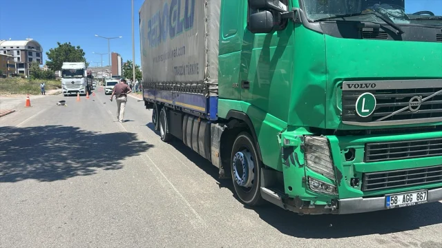 Sivas'ta Yaya Trafik Kazasında Hayatını Kaybetti