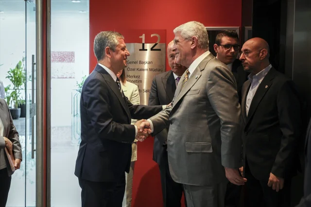 CHP ve İYİ Parti Liderlerinden Kritik Görüşme