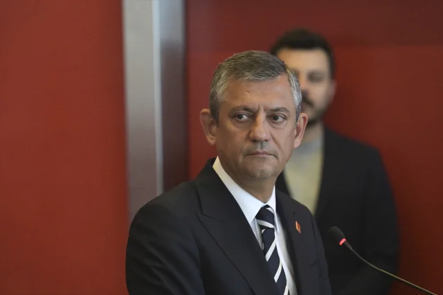 CHP ve İYİ Parti Liderlerinden Kritik Görüşme