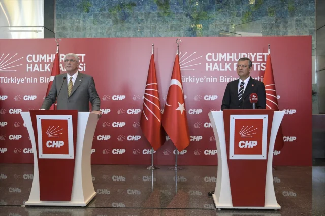 CHP ve İYİ Parti Liderlerinden Kritik Görüşme