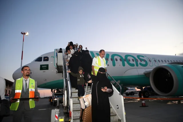 Riyad'dan Rize'ye İlk Tarihi Direkt Uçuş Başarıyla Gerçekleşti