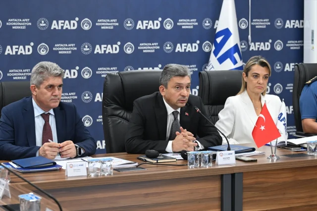 Antalya'da Afet Hazırlıkları için Kritik Toplantı