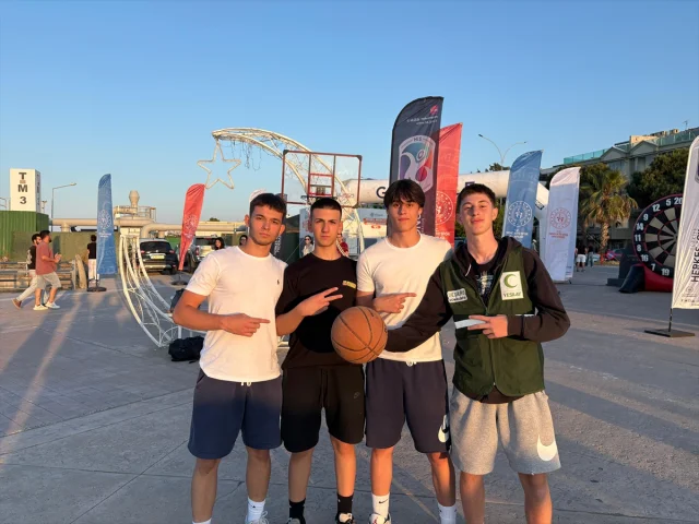 Samsun'da Gençlik ve Spor Festivali Coşkusu