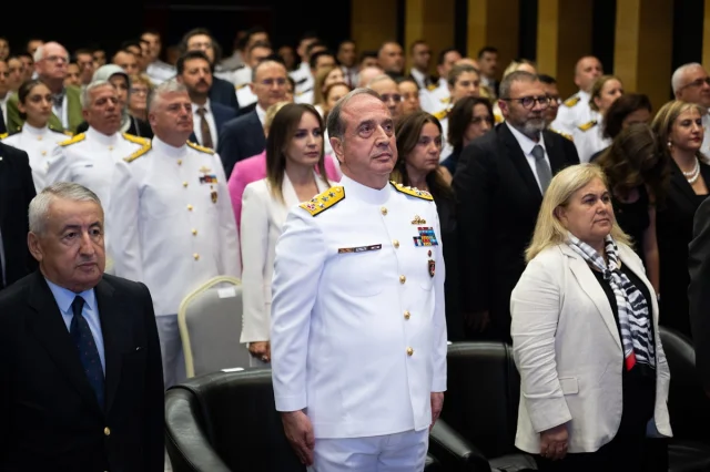 Çakı Cevizi Belgeseli İstanbul'da Görkemli Bir Gala ile Tanıtıldı