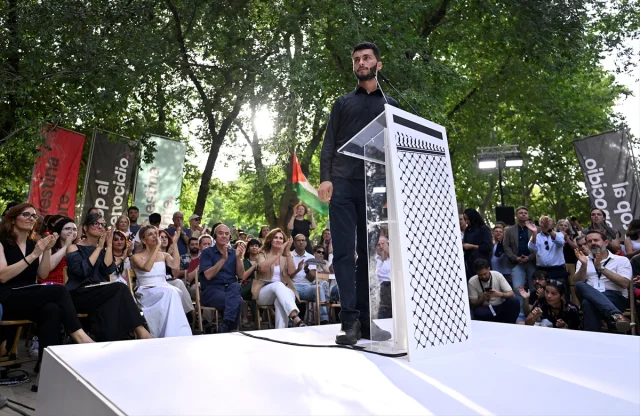 Francesca Albanese İspanya'da Soykırım Karşıtı Protestoya Katıldı