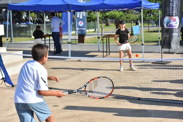 Trabzon'da Gençler İçin Uyuşturucuyla Mücadele Etkinlikleri...