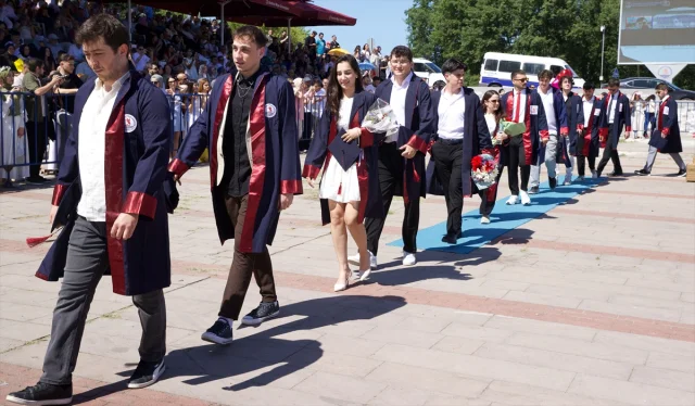 OMÜ Mühendislik Fakültesinde Gurur Dolu Mezuniyet Töreni