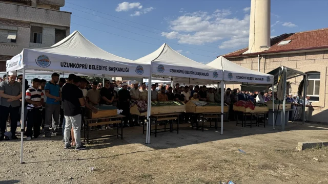 Edirne'deki Ağır Trafik Kazasında Keder ve Yas