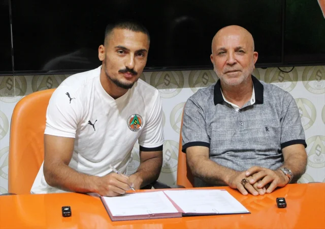Alanyaspor'un Yeni Yıldızı: İbrahim Kaya ile Dört Yıllık Anlaşma