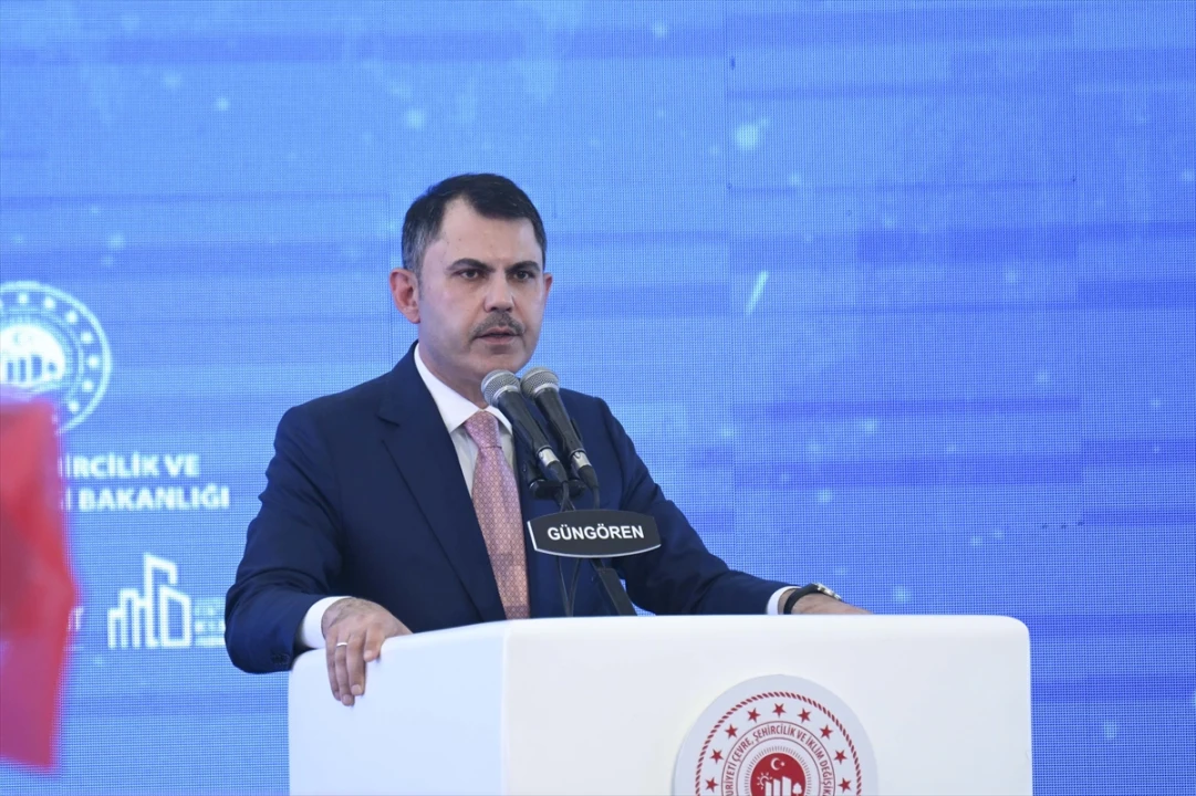 Çevre Bakanı Murat Kurum İstanbul'da Büyük Dönüşümü Anlattı