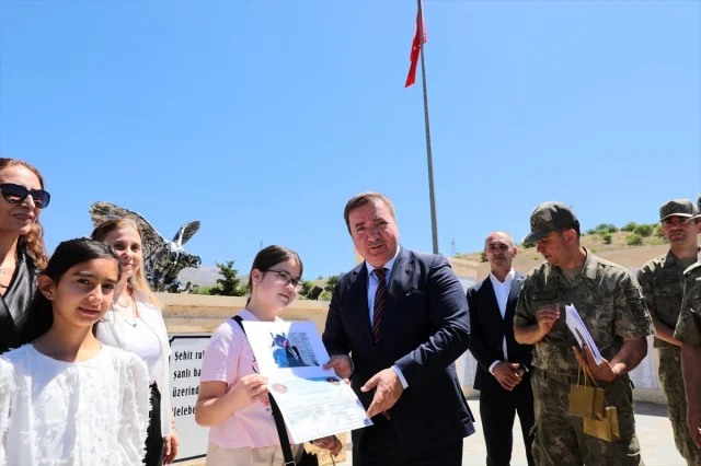 Erzincan'da Şehitlerin Anısını Yaşatan Anıtın Restore Edilmiş Hali Açıldı