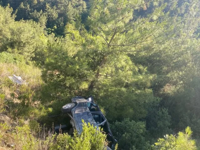 Hatay'da Korkunç Kaza: Uçuruma Devrilen Araçta Can Kaybı