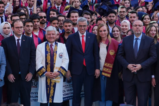 Sağlık Bilimlerinde Umut ve Gurur Dolu Anlar
