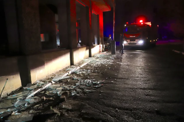 Bakü'de Film Stüdyosunda Patlama ve Yangın Panik Yarattı