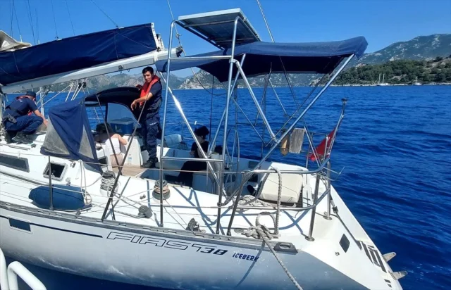 Muğla Açıklarında Göçmen Operasyonu: 63 Kişi Kurtarıldı