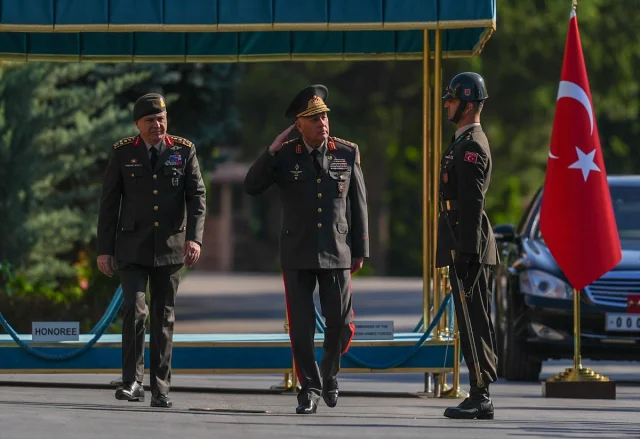 Türkiye ve Azerbaycan Arasında Stratejik Görüşme