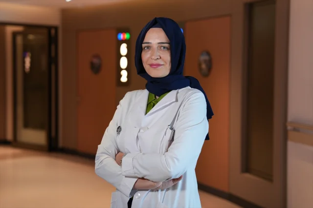 Yaz Aylarında Güneş Çarpmasından Korunmak İçin Dikkat Edilme...