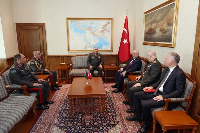 Türk ve Azerbaycan Genelkurmay Başkanları Ankarada Buluştu
