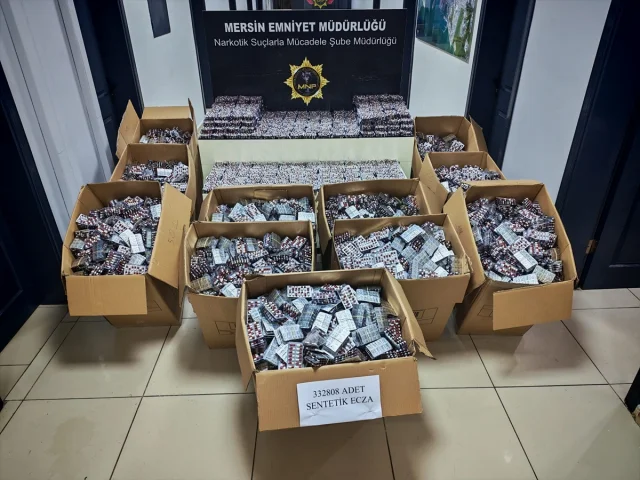 Mersin'de Büyük Uyuşturucu Operasyonu: 332 Bin Sentetik Hap...