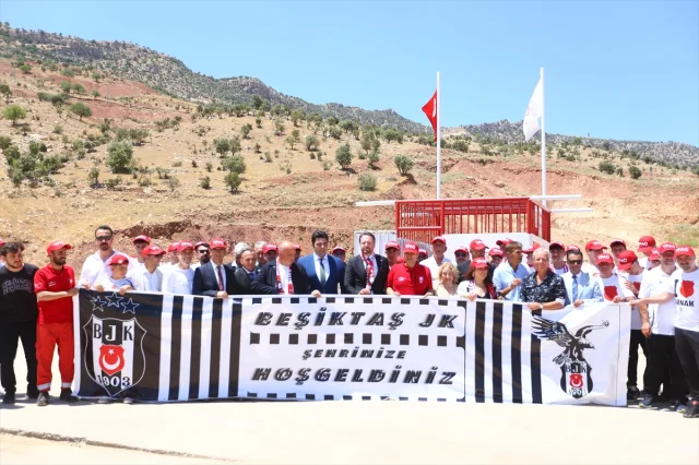 Beşiktaş Genç Futbolcuları Gabar'daki Enerji Sahasında