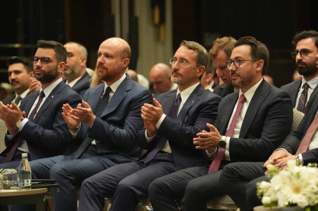 Fuat Sezgin'in İzinden: İslam Bilim Tarihinde Köprüler Kuruyoruz