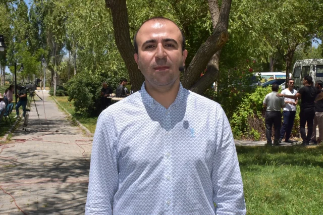 Van'da İnci Kefalinin Göç Hikayesi Bilim Kafe Etkinliğinde Canlandı