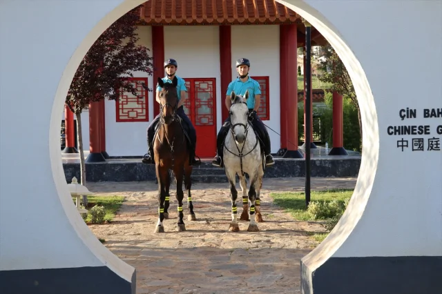 Gaziantep'e Atlı Jandarma Birliği Huzur Getirdi
