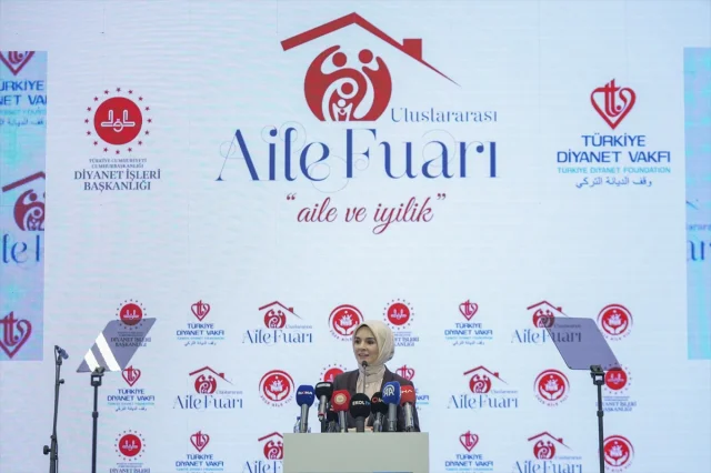 Aile Fuarında Dijitalleşmenin Aileler Üzerindeki Etkisi Tartışıldı