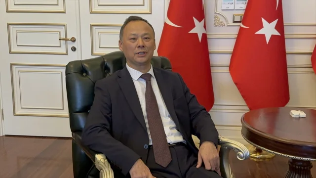 Kırgızistan'ın Ankara Büyükelçisi Yozgat Valisi ile Buluştu