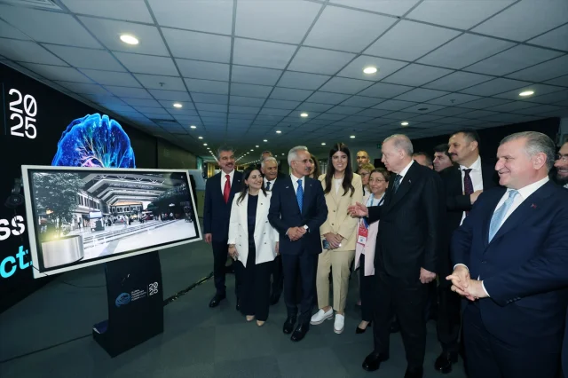Küresel Ulaştırma Koridorları Forumu İstanbul'da Başladı
