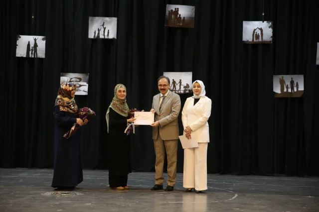 Siirt'te Koruyucu Aile Günü Coşkuyla Kutlandı