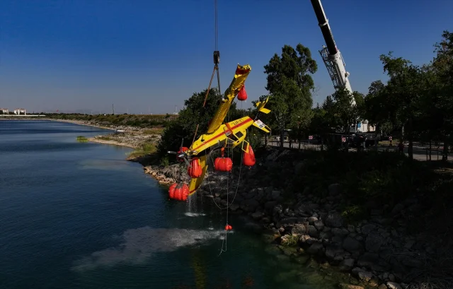 Adana'da Yangın Söndürme Uçağı Dramatik Kurtarma Operasyonu