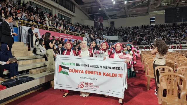 Hitit Üniversitesinde Coşkulu Mezuniyet Töreni