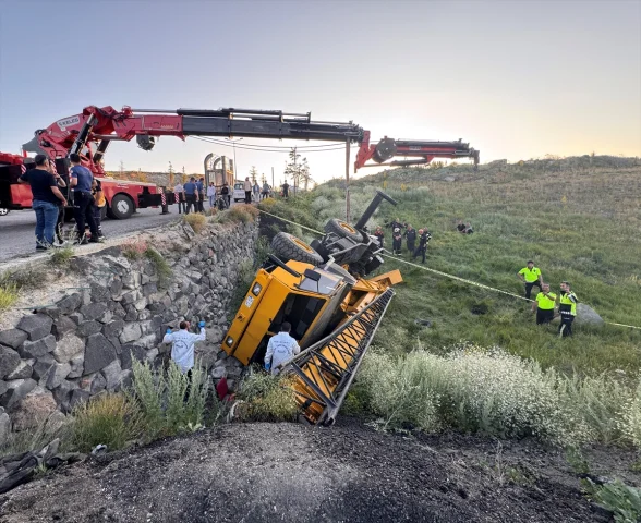 Erzurum'da Vinç Kazası Trajedisi: Operatörün Hayatı Kayboldu