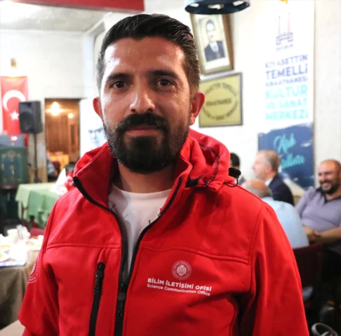 Erzurum'da Bilim ve Kültür Sohbetinde Aşık Geleneği Yeniden Canlandı
