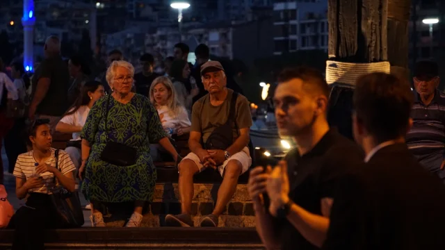 Çanakkale'de Bilim Kafe Etkinliği Anne Sütünün Gizemlerini Açığa Çıkardı