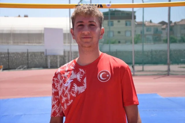 Genç Atlet Görkem Arıkan Avrupa'da Altın Hedefliyor