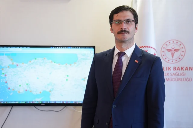 Sağlık Bakanlığı Türkiye Genelinde Plaj Su Kalitesini İzliyor