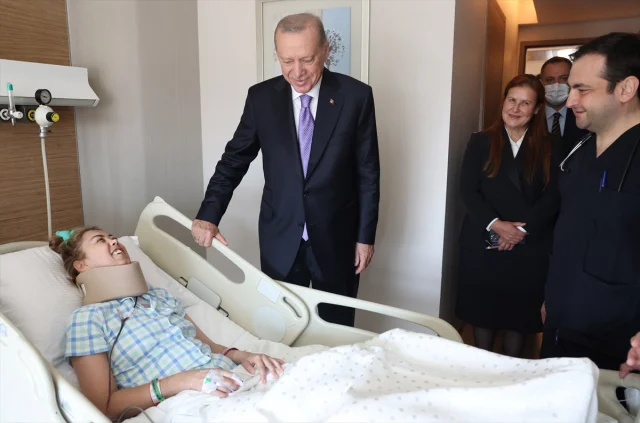Cumhurbaşkanı Erdoğan'dan Hastane Ziyareti
