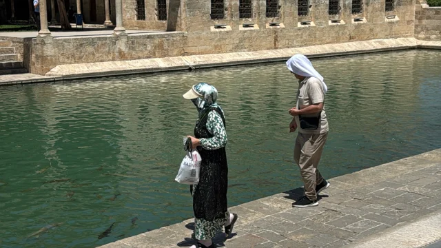 Şanlıurfa Sıcak Hava Dalgasıyla Mücadele Ediyor